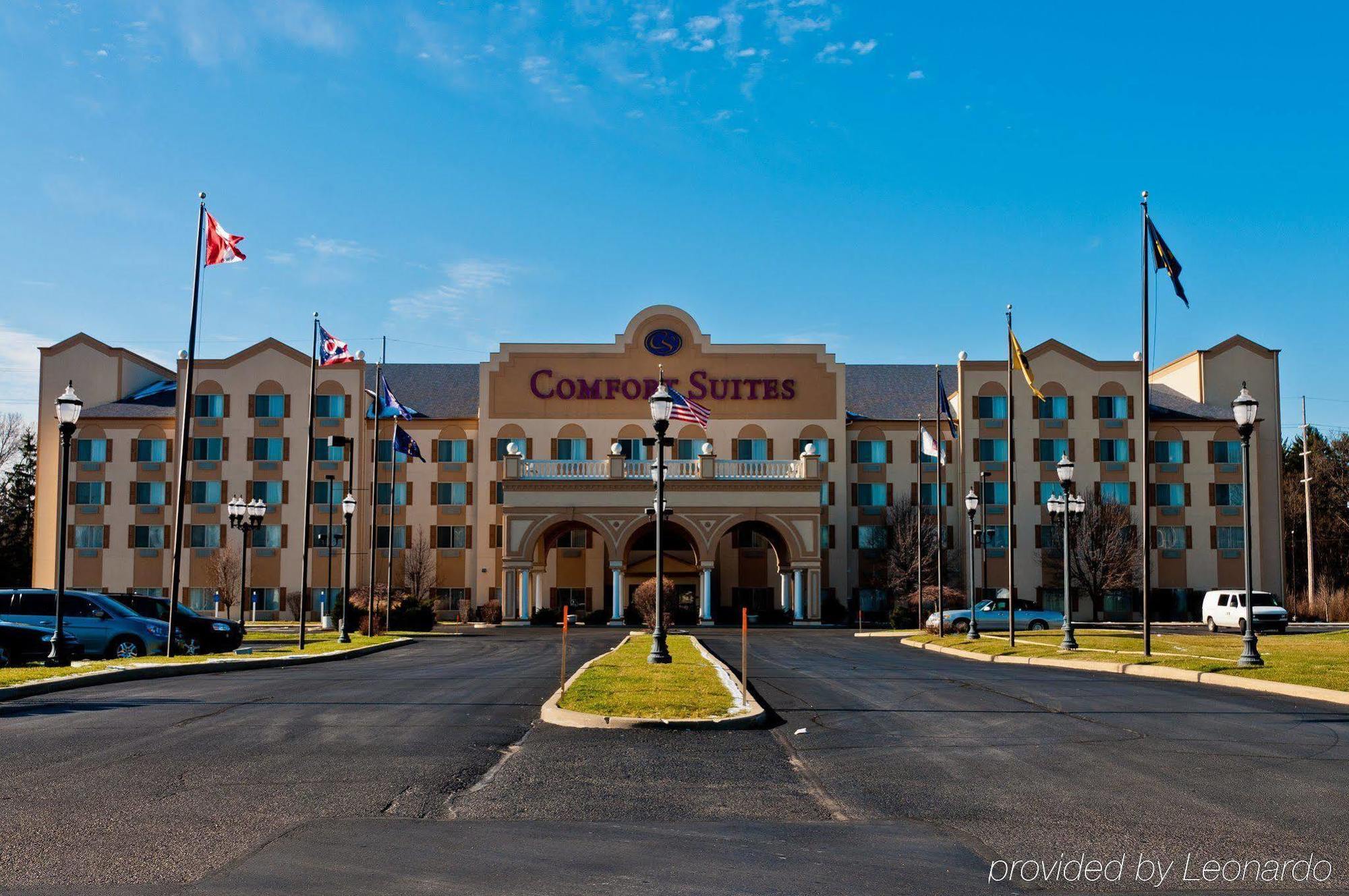 Comfort Suites University Area Notre Dame-South Bend Exterior photo